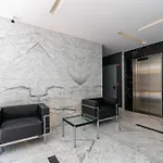 Rawson Park A Media Cuadra Del Hospital Italiano By Debarrio Aparts