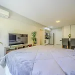 Elegante Departamento Nuevo Zona Hospital Italiano, Buenos Aires