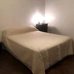 Amplia Y Luminosa Habitacion