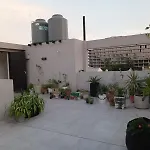 Habitacion Con Bano Uso Exclusivo En Una Casa Compartida En Primer Piso Por Escalera