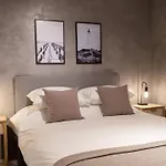 Acebo Stunning Deluxe Apartment