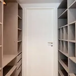 Aliso Deluxe Apartment