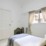 Dpto. En Recoleta: Calido, Proximo Y Confortable