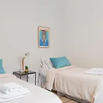 Fliphaus Ayacucho 1800 - 2 Bd En-Suite Recoleta