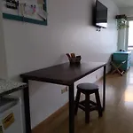 Cerca De Todo-Comodo Y Funcional