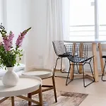 Cebil Beautiful & Cozy Apartment