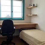 Tranquilidad En Departamento Compartido De Buenos Aires