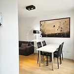 Corner 03-: Soho, Balcon E Increibles Servicios.