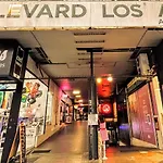 Rent Boulevard Cabildo