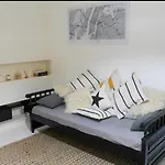 Beautiful Apartment In Canitas