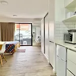 Cozy & Sunny Studio In Saavedra