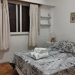 Cozy Apartment In Recoleta III