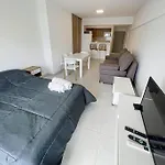 Estudio Con Balcon Y Piscina- 5K