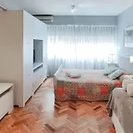 Elegante Y Moderno Estudio Centrico- Maipu