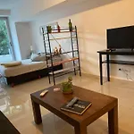 Impecable Estudio En Lujoso Edificio En Caballito