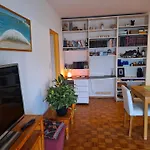 Departamento 2Amb En Palermo, Luminoso Y Tranquilo