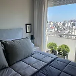 Elegante Y Luminoso Depto Con Vista A La Ciudad