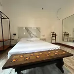Cordoba Suites Departamento, A 200 Mts De Peatonal Florida Y A 200 Mts Av 9 De Julio