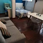 Departamento En El Centro De La Ciudad , Acogedor Luminoso, Wifi Y Servicios Incluidos