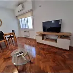Modern Apartment In Recoleta Sleeps 4