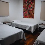 Habitaciónes en Casa con piscina en Palermo