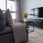 Hassinto Cozy Studio