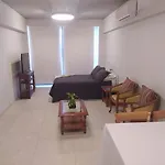 V. Palermotango, Departamento A Estrenar, Luminoso