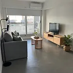 Uriburuhome-Recoleta,2 Amb Estrenar-4 Pers Con Cochera