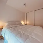 Hermoso Y Amplio Departamento En La Mejor Zona De Buenos Aires Sobre La Calle Paraguay