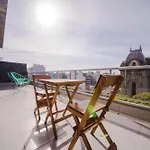 Elegante Y Moderno Departamento Con Terraza