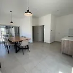 Caballito Retreat Pool And Balcony For Up To 4 People