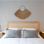 Cipres Elegant Apartment