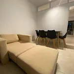 Monumental & Fleni Exclusive Apartment With Pool And Gardens