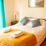 Confortable Habitacion En Flores