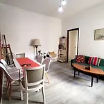 Luminoso Y Confortable Departamento En Almagro