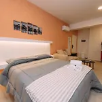 Maison Work & Travel 13 - Palermo