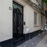 Comodo Y Familiar Estilo Frances Cerca De Parques