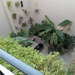 Habitacion Con Bano Uso Exclusivo En Una Casa Compartida En Primer Piso Por Escalera