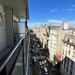 Luminoso, En Av Callao Para 2