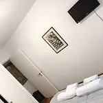 Santa Fe Av Apartment For 4 Persons In Recoleta