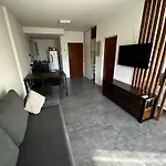 Comodo Y Luminoso Monoambiente Dividido A Estrenar, 3 Pax