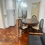 Departamento 2 Ambientes Con Amplia Sala En El Centro