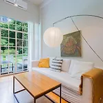 Increible Departamento Con Amplio Parque En La Mejor Zona De Recoleta Sobre La Calle Paraguay