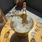 Plaza Serrano - Casa Dorada Luxury Loft By Airesb&B
