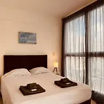 Cool & Chic Apartament