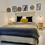 Studio Palermo Hollywood Location!
