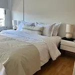 Apartamento Moderno Con Dormitorio -Pileta Y Cochera