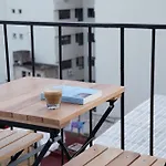 Tilo Stylish Apartment