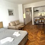 Apartmento Luminoso Con Terraza A Facultades - Dolar Oficial