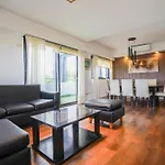 Exclusivo Apartamento Con Pileta Cerca De River